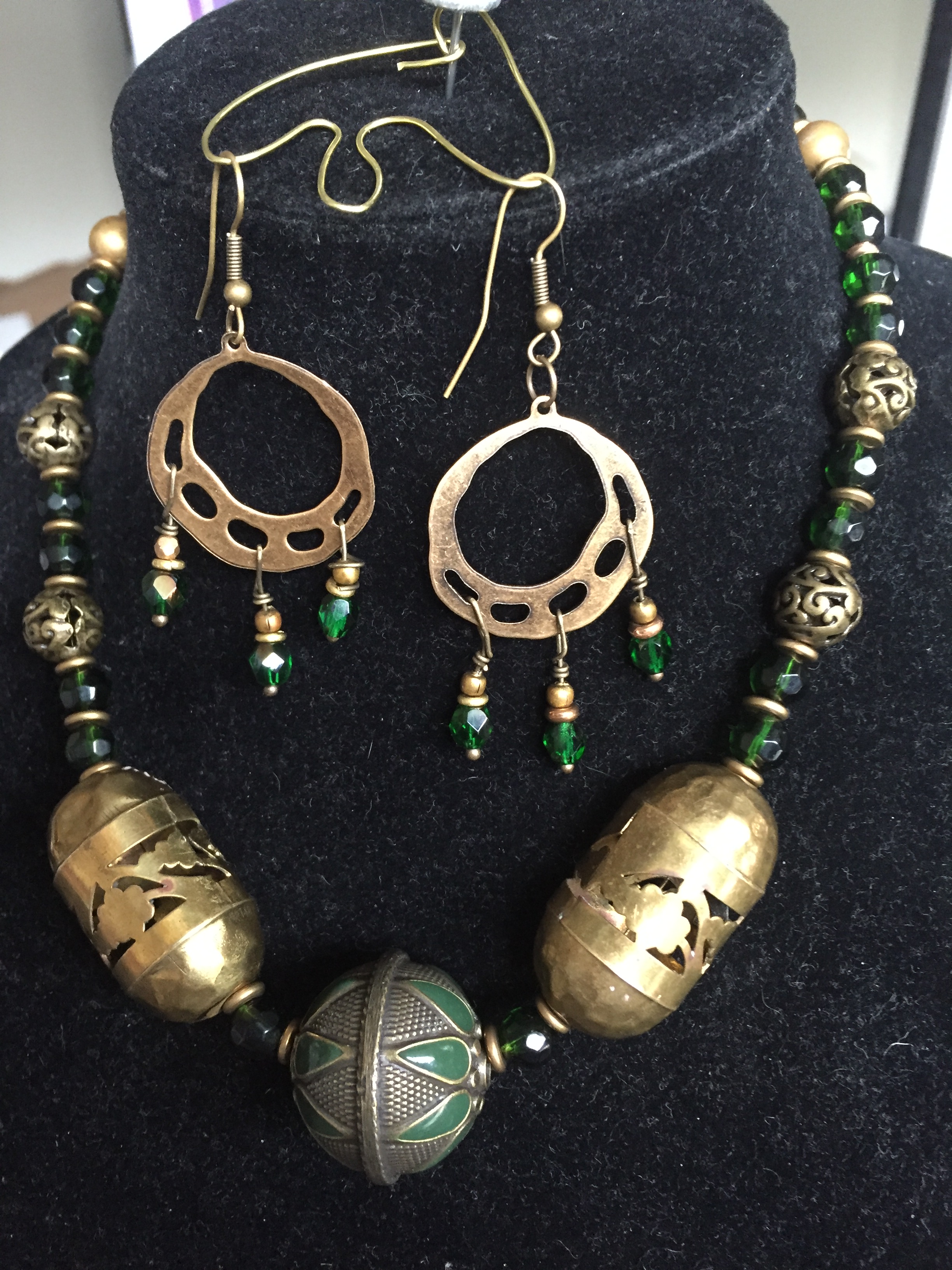 Ancient Necklaces — Jewelry Making Journal
