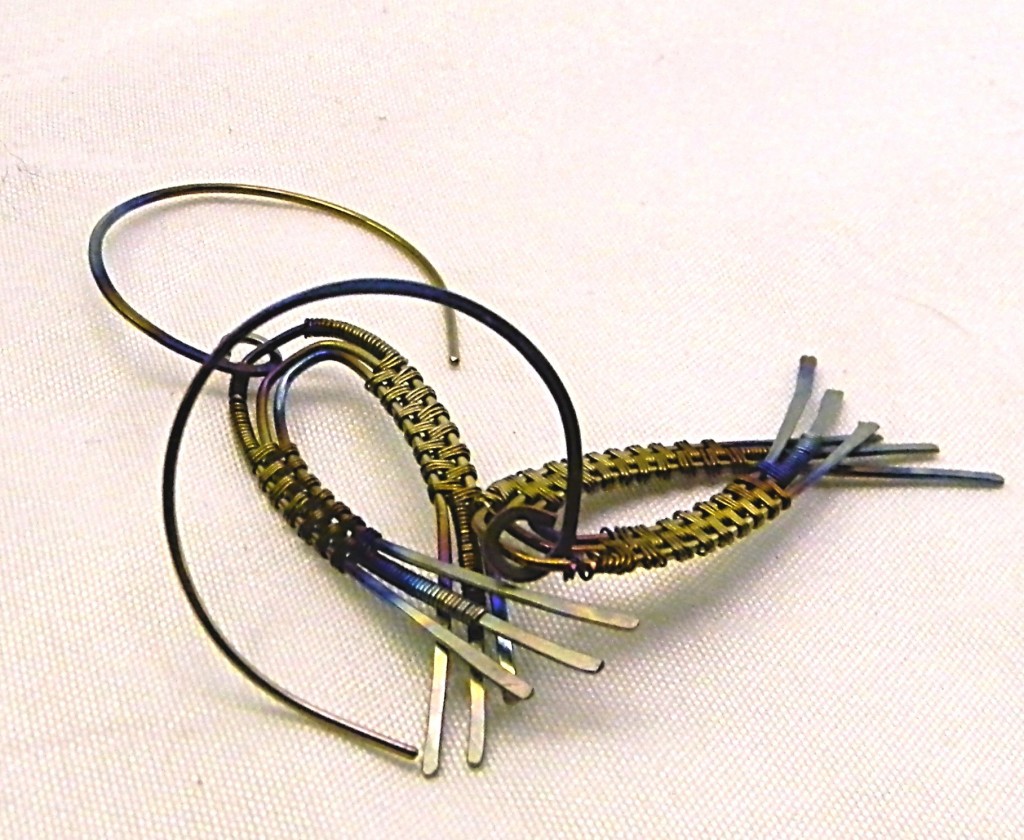 Titanium-tale-AbstractFishTitanium-1