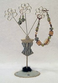 janis-robinson-jewelry-stand-2