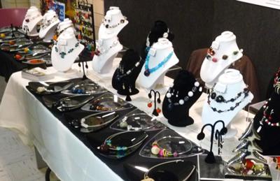 unusual-plates-21426279