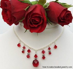 marlize-jewelry-bust-roses