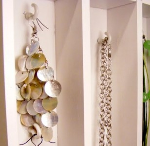 cutlery-tray-jewelry-display-21561516