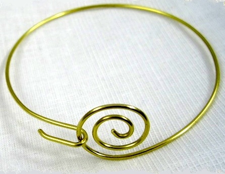 Zen Spiral Bracelet Tutorial by Rena Klingenberg