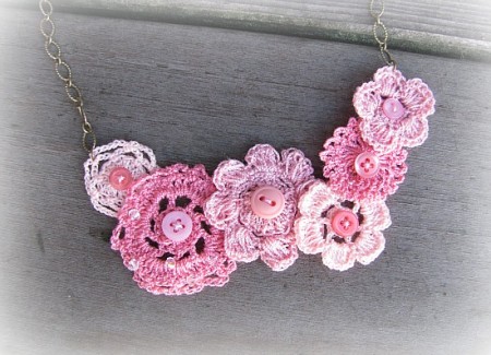 lynda-carson-pretty-in-pink-1