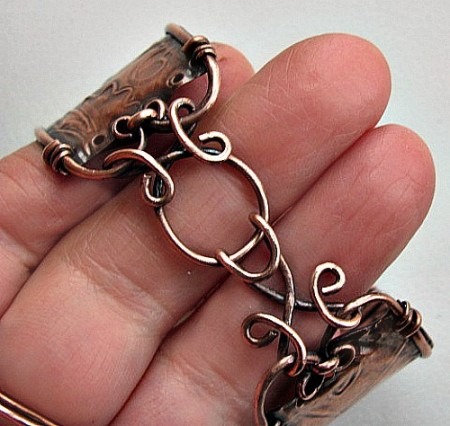 zoraida-crazy-about-cuffs-4