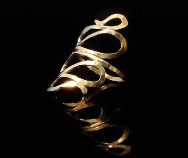 Boho chic sterling large swirl ring by Tara Hutch