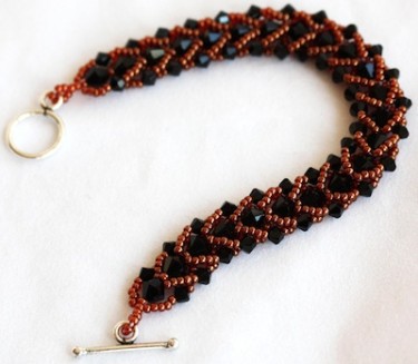 Classic crystal bracelet in jet-black and bronze