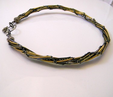 mixed metals wire twist