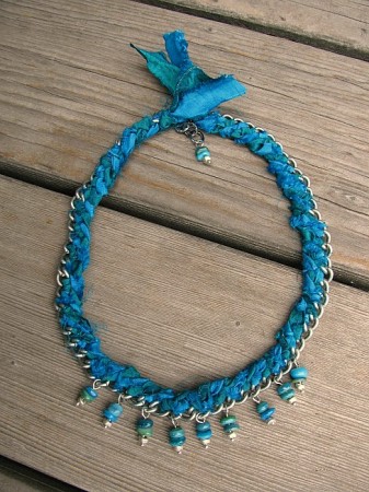 Braided silke and beads necklace