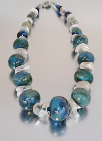 PTCarberry: Hand Blown Hollow Necklace 2