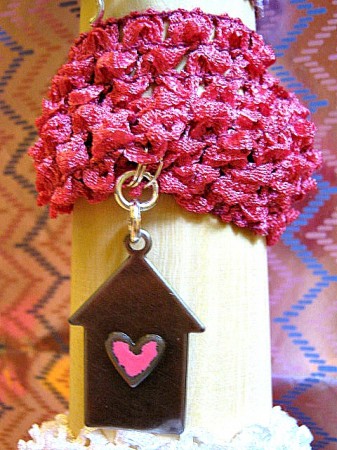 Birdhouse charm stretch bracelet