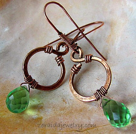 Green Quartz and Bronze Wire Earrings by Zoraida