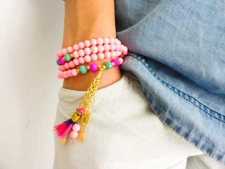 Pink beaded bracelet