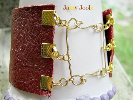 MBooth: Improvised Cool Leather Cuff 2