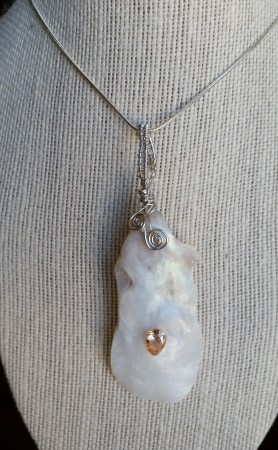 Citrine and Seashell Pendant 