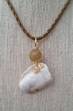 Aventurine and Seashell Pendant