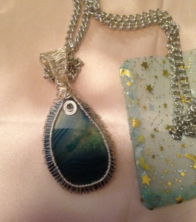 VEvans: Green Agate Wrapped Up