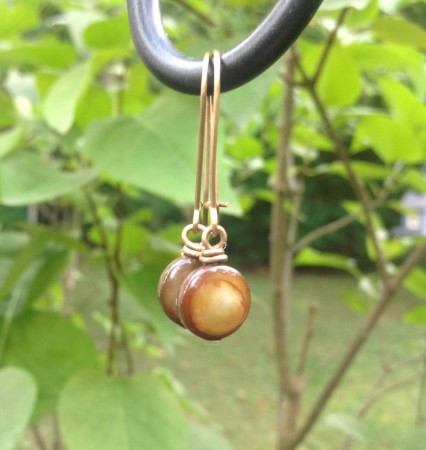 Brown mother-of-pearl