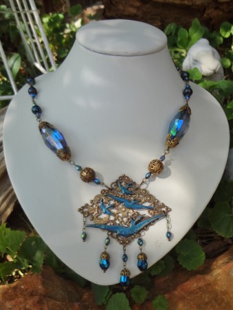 DLowe: Flock of Swallows Necklace 1