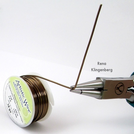 Bending wire for Beads and Chains Bracelet - Tutorial by Rena Klingenberg