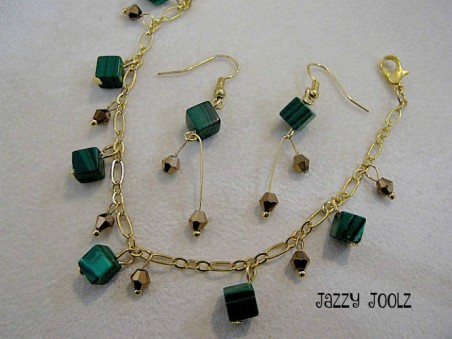 You Don't Have to be Irish for Green Jewelry by Maxine Booth - featured on Jewelry Making Journal