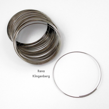 Cutting Memory Wire coil for Memory Wire Pendant and Earrings - Tutorial by Rena Klingenberg