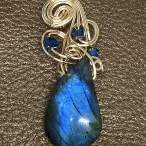 Favorite Labradorite Wire Pendant by Ellen Powell - featured on Jewelry Making Journal