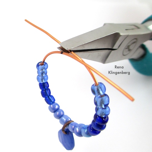 Colorful Hoop Earrings Tutorial by Rena Klingenberg - making the wire loop