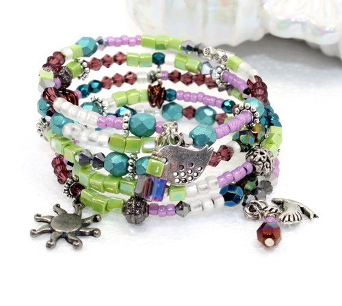 Spring Bling Beaded Bracelet by Christi Uliczny  - featured on Jewelry Making Journal