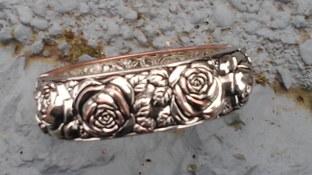 How Do I Remove the Silver/Gold Coloring from Inexpensive Jewelry to Reveal the Copper Underneath? - Discussion on Jewelry Making Journal